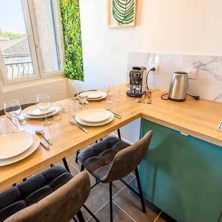 L'elegant / Sauna / 24h/24h Apartment *